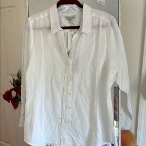 Tommy Bahama Crisp White Button Down Shirt
